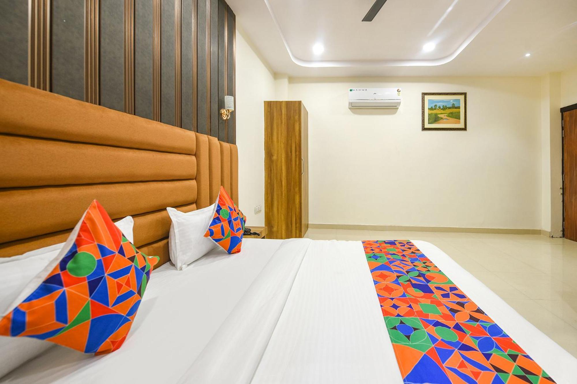 Fabhotel Golden Tree Amritsar Exterior photo